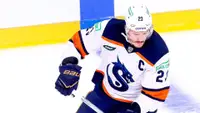 «Драконы» ожили при 0:3: Яшкин завершил безумный камбэк «Шанхая» в КХЛ