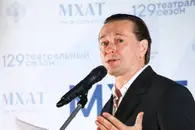 «Талант без дисциплины»: Сергей Безруков раскрыл секрет работы с зумерами