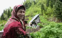 В заповеднике рассказали, как отшельница Лыкова отпугивает медведей