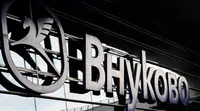 Ограничения ввели в аэропортах Внуково, Домодедово, Жуковский и Шереметьево