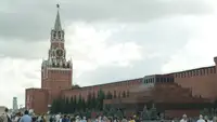 Двое иностранцев устроили дебош и приставали к прохожим на Красной площади
