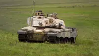 В Британии не хватает командиров для танков Challenger 2