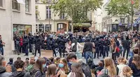 В Париже, Страсбурге и Ренне из-за протестов прерваны занятия в ряде школ