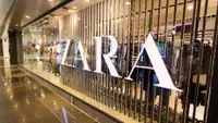 Магазин Zara угодил в скандал с детским костюмом узника Освенцима на Хэллоуин