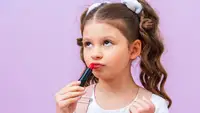 Профессор Галлямова: тренд на Sephora kids потенциально опасен для здоровья
