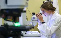 Созданы микробы, ускоряющие поглощение СО2 горными породами