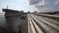 У фрахта глаза велики // Ставки на перевозку российской нефти выросли до рекордных