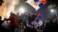 В центре Белграда тысячи людей отпраздновали победу «Студенческого списка»