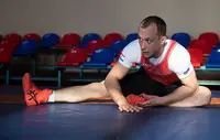 Борец Емелин заявил, что "жажда крови" после бронзы ЧМ не угасла