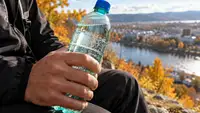 «Зачем газ в воде?» Живущий в России китаец назвал 5 продуктов, ставших для него загадкой