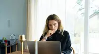 Юрист Рудакова объяснила, когда работника могут обязать вернуться с удалёнки в офис