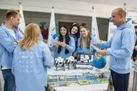 500 предприятий и 70 регионов: в России подвели итоги первого месяца профориентации школьников